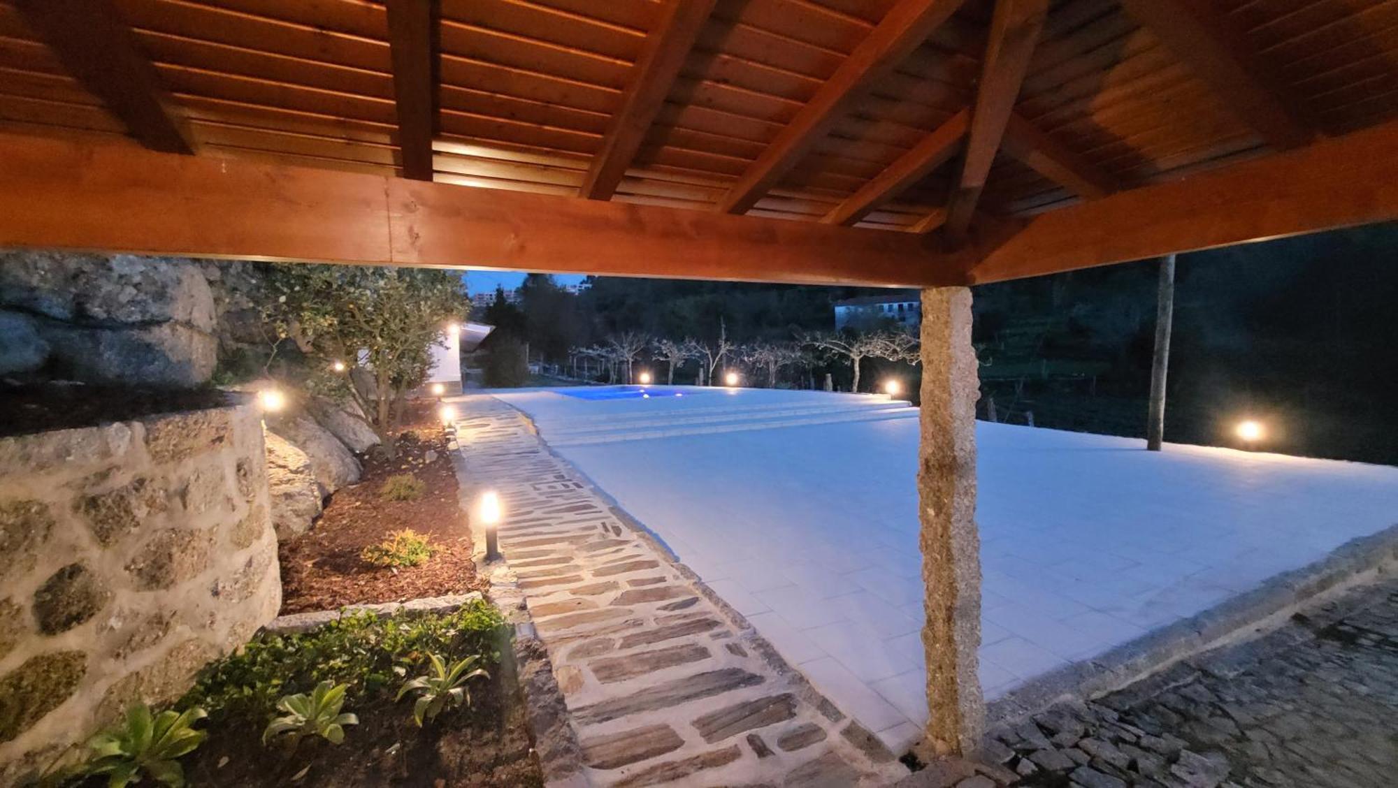 Casa Dos Strecht'S Guest House Кащело де Пайва Екстериор снимка